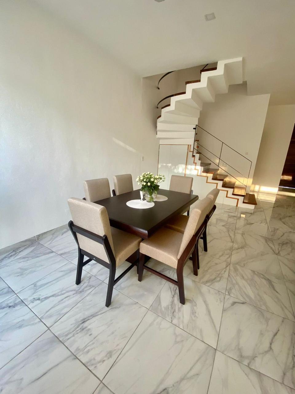 RESIDENCIA EN RESIDENCIAL RÍO