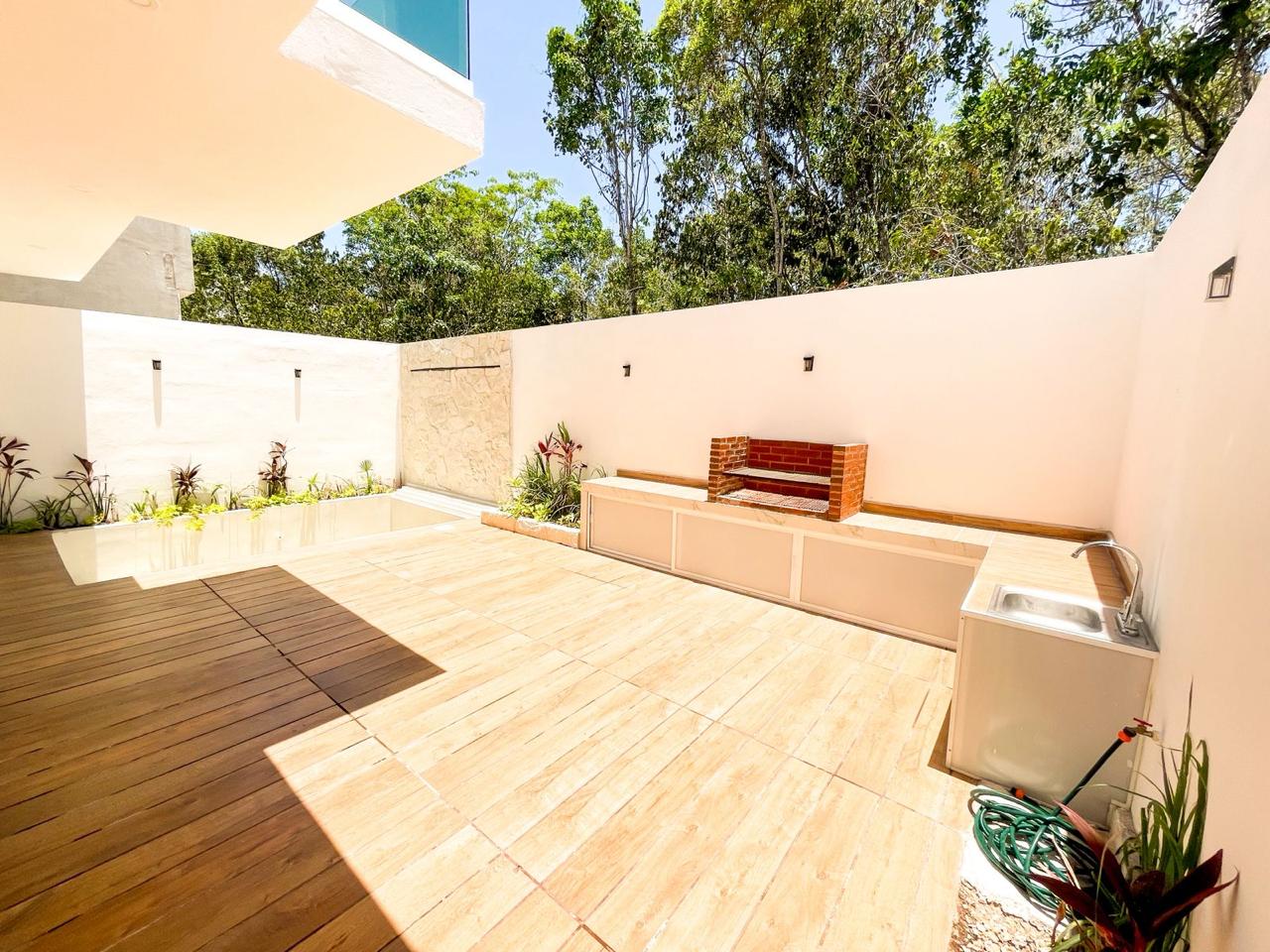 RESIDENCIA EN VIA CUMBRES