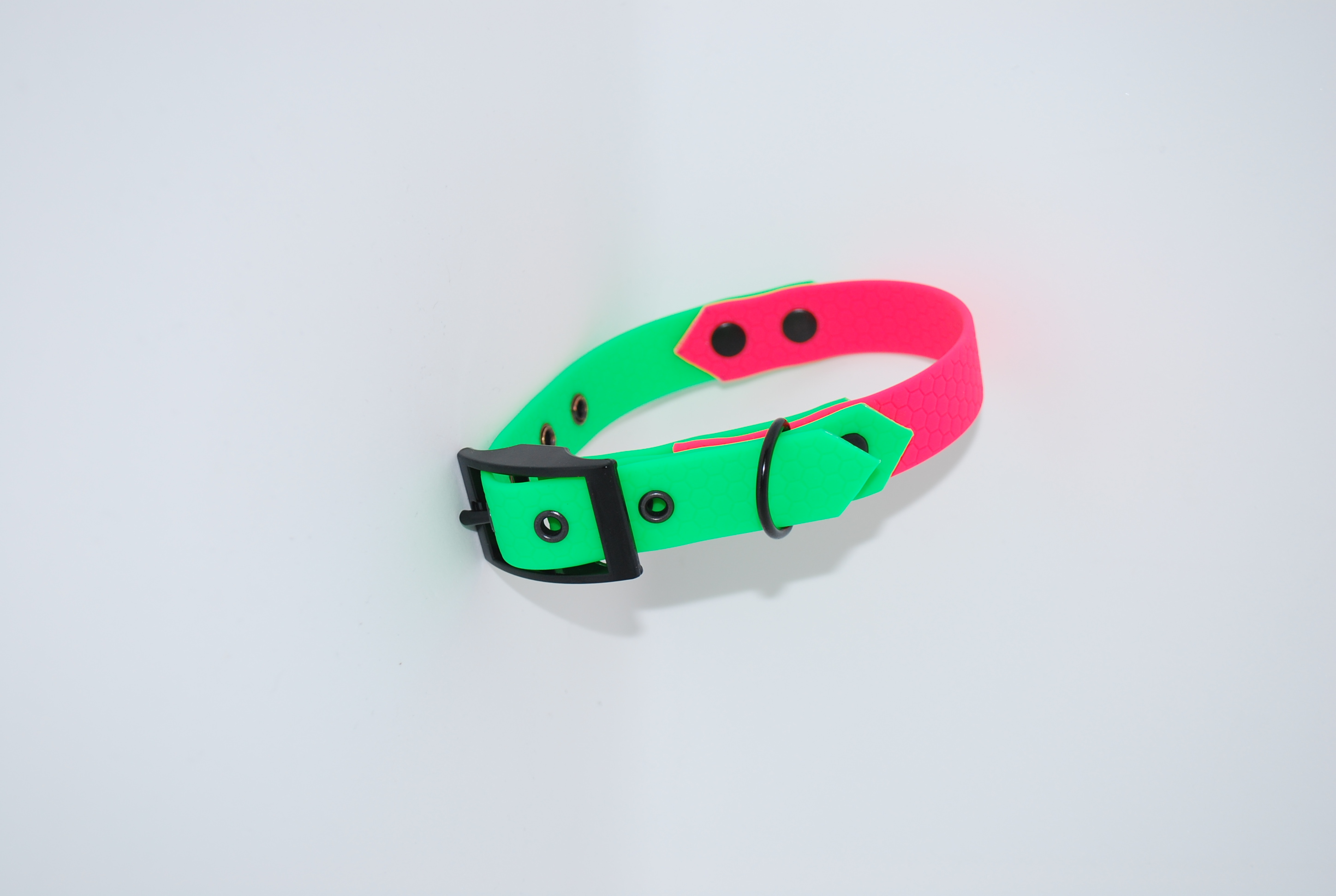 ,,Neon green pink'' hexa biotano gyvūnų antkaklis