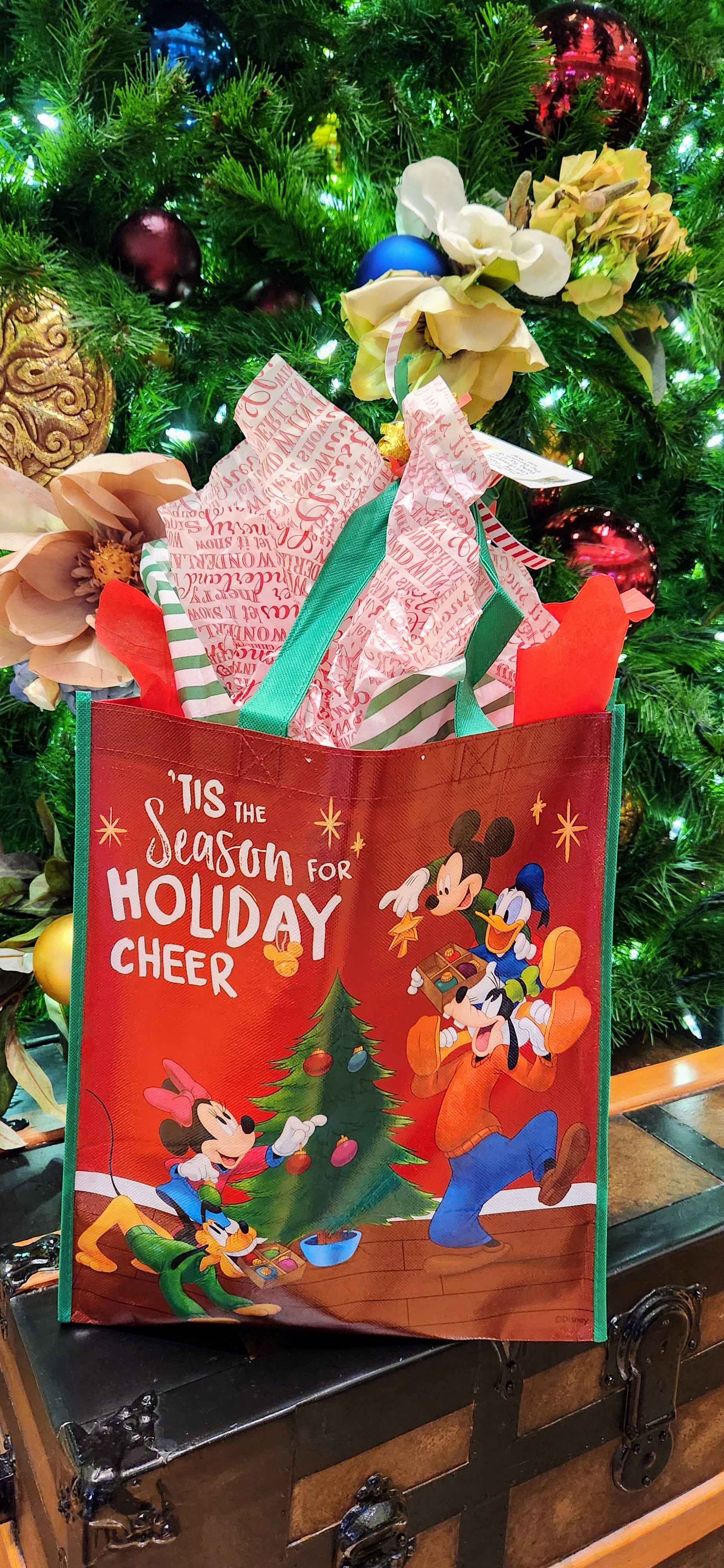 Candy Cane Lane Popcorn Gift Basket