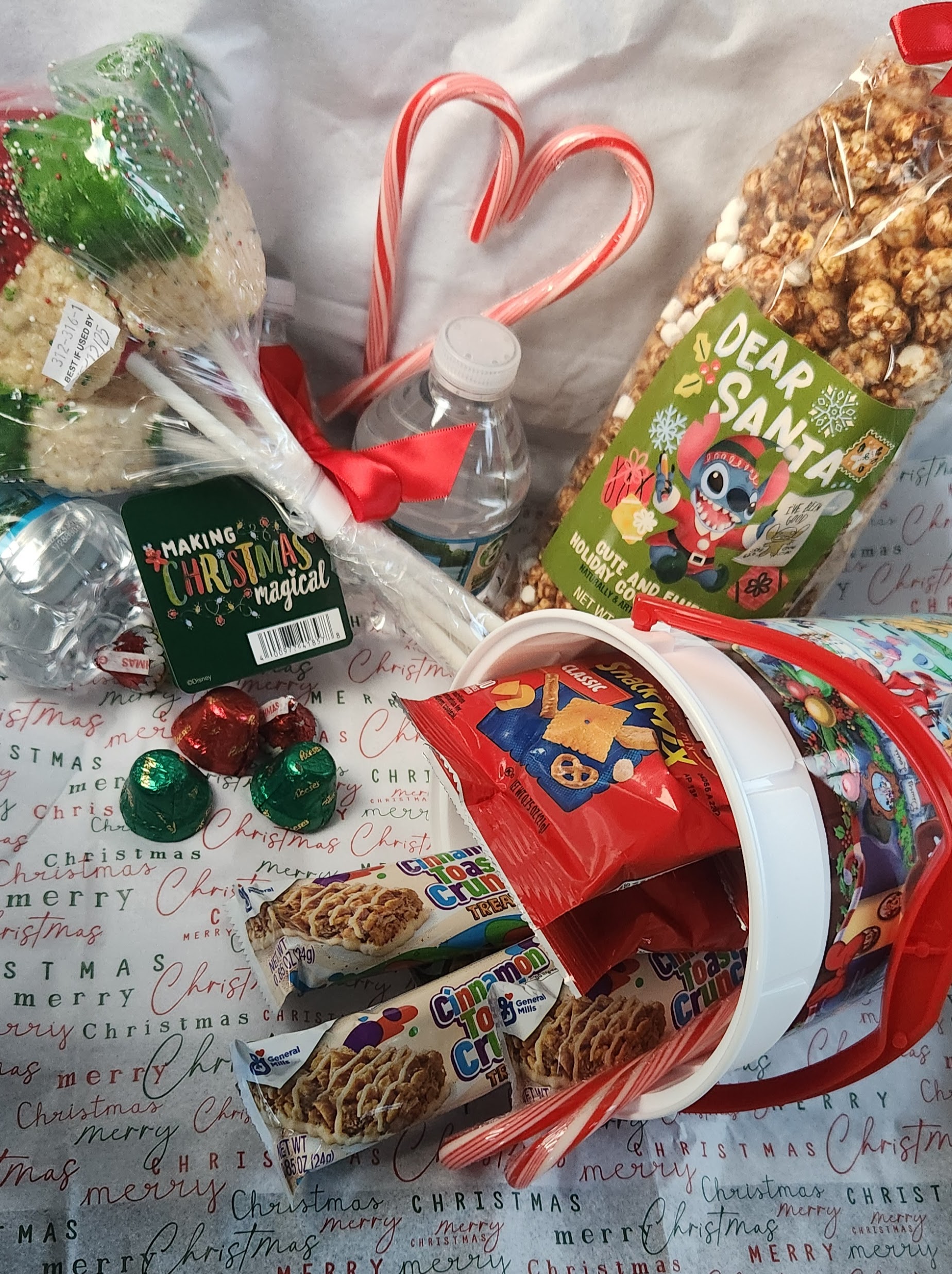 Candy Cane Lane Popcorn Gift Basket