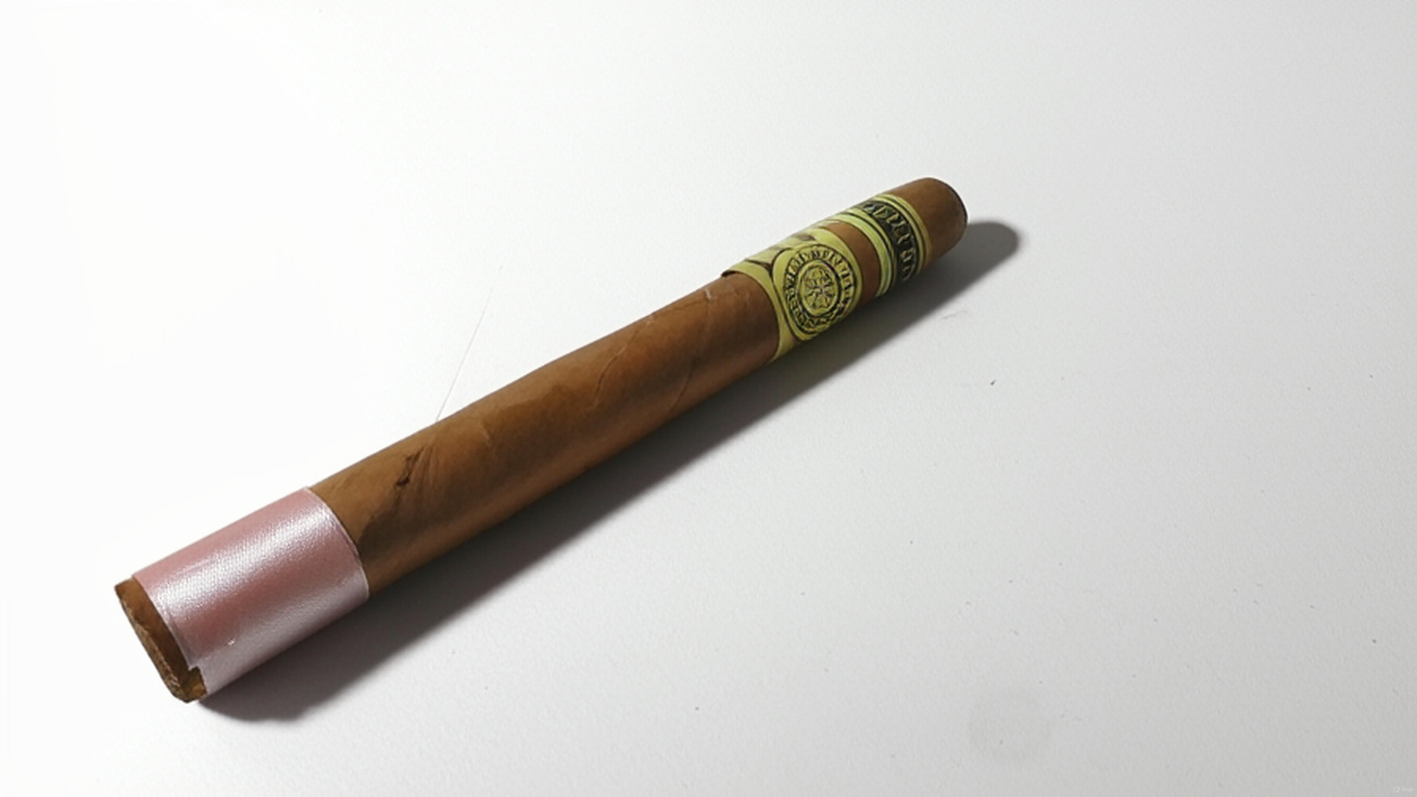 Churchill Connecticut Cigar 7" x 48