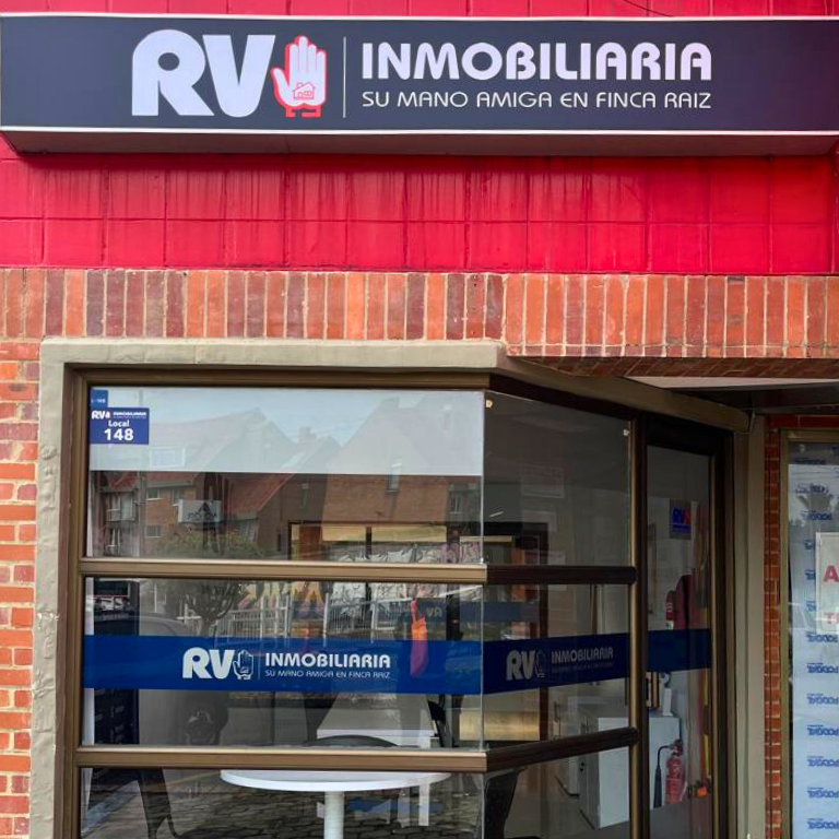 Asesoría Inmobiliaria RV  Local 148