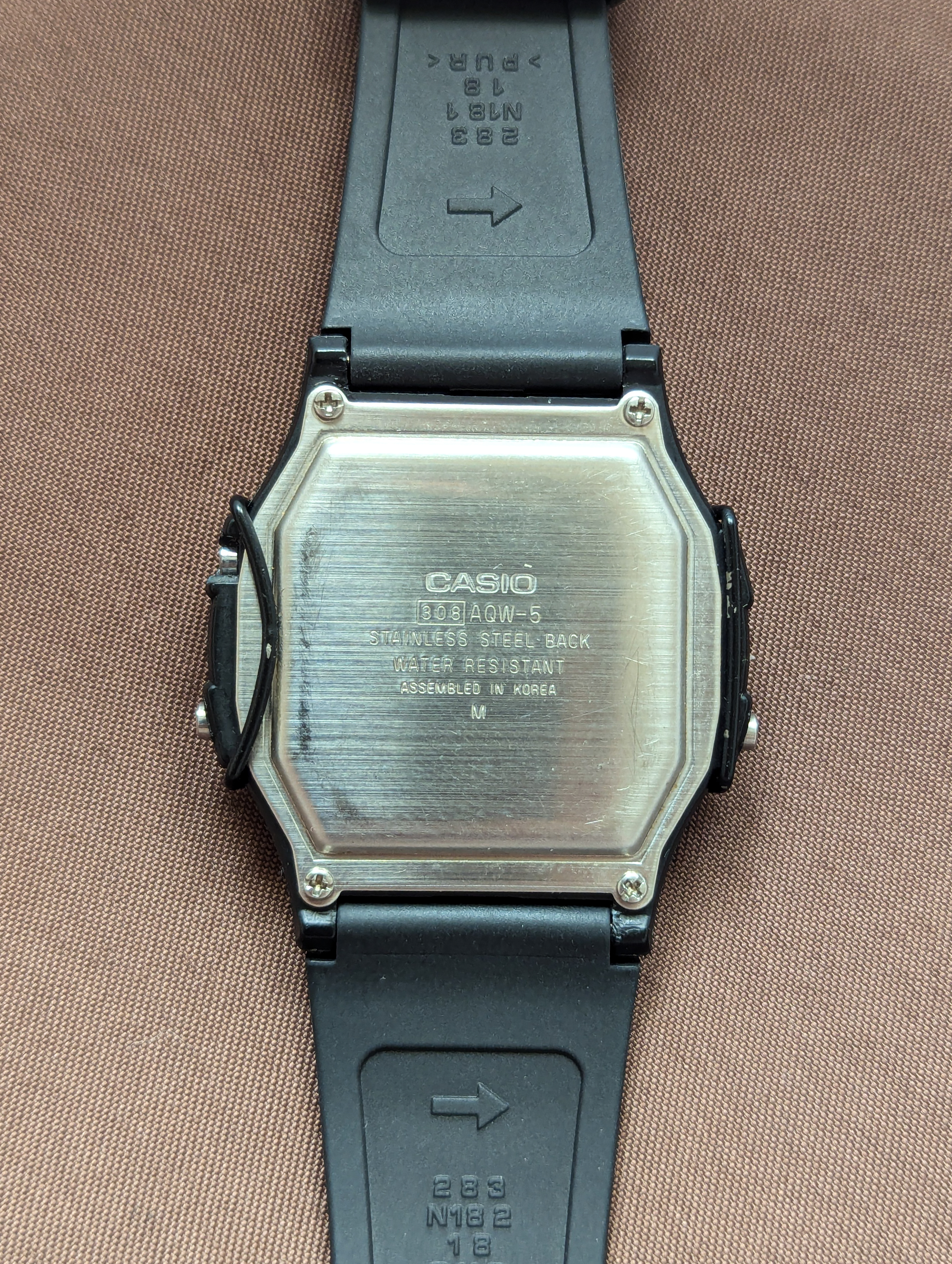 Casio AQW-5 