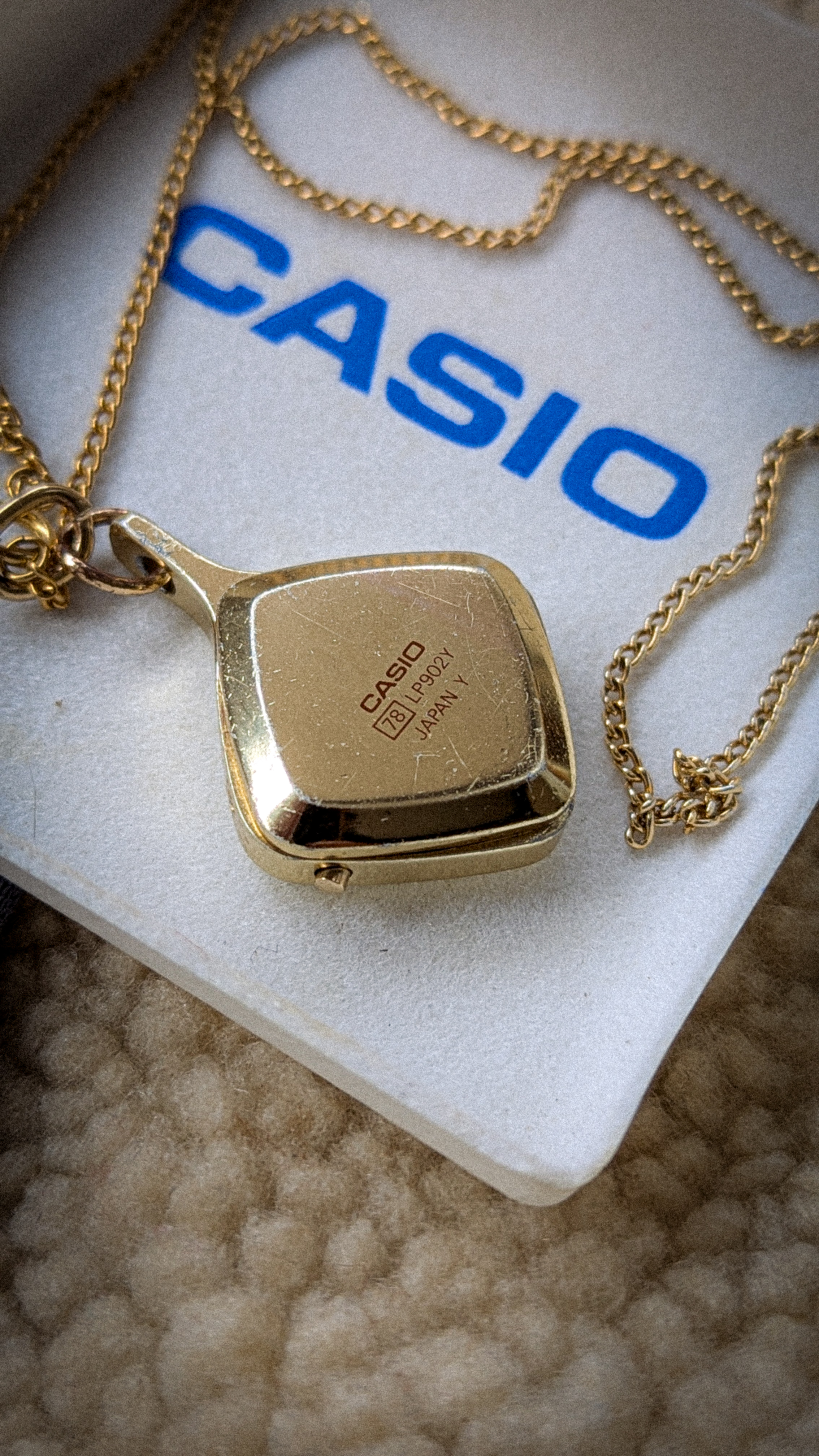 Casio Pakabukas-LP-902Y