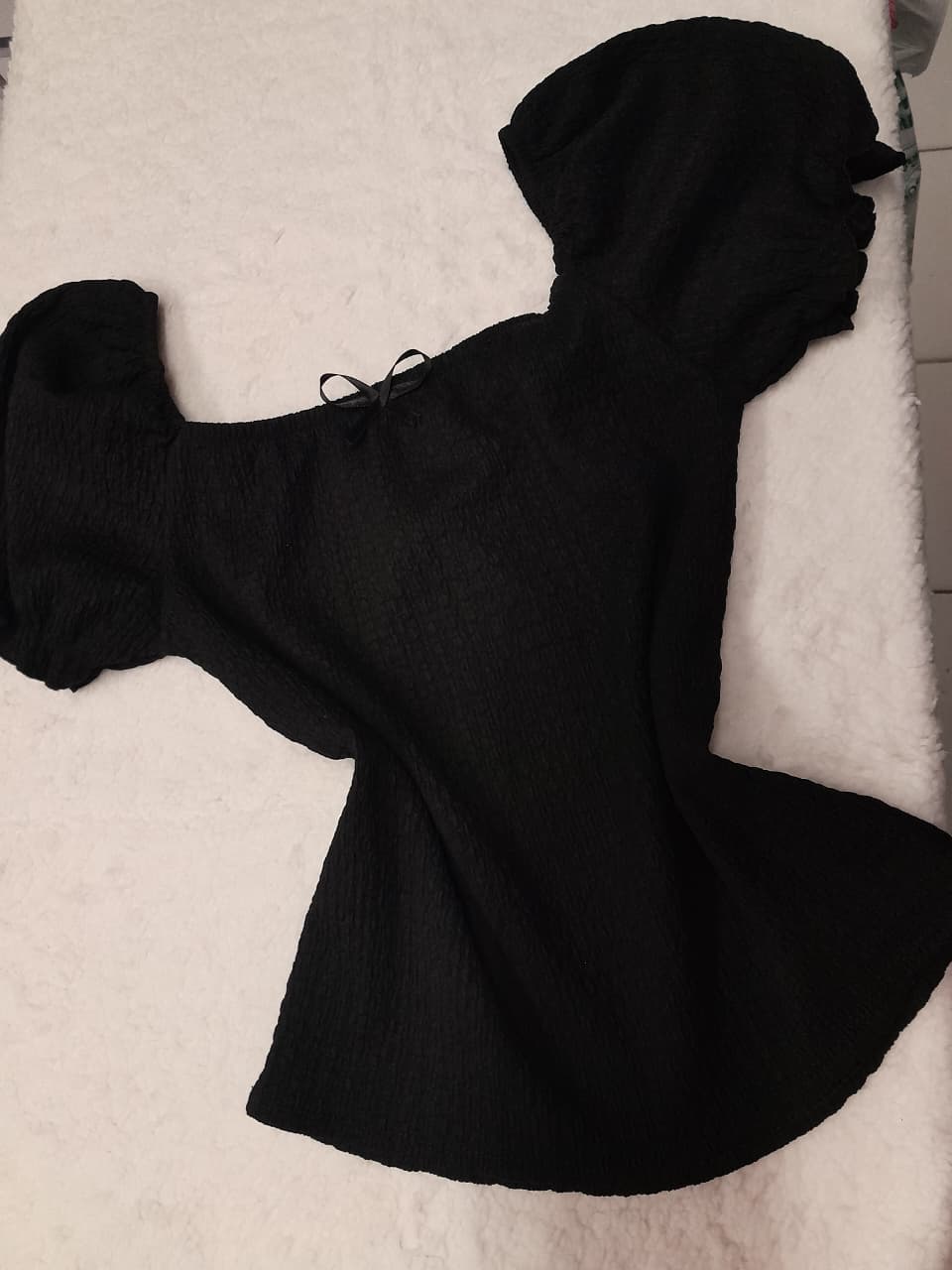 Blusa negra elegante