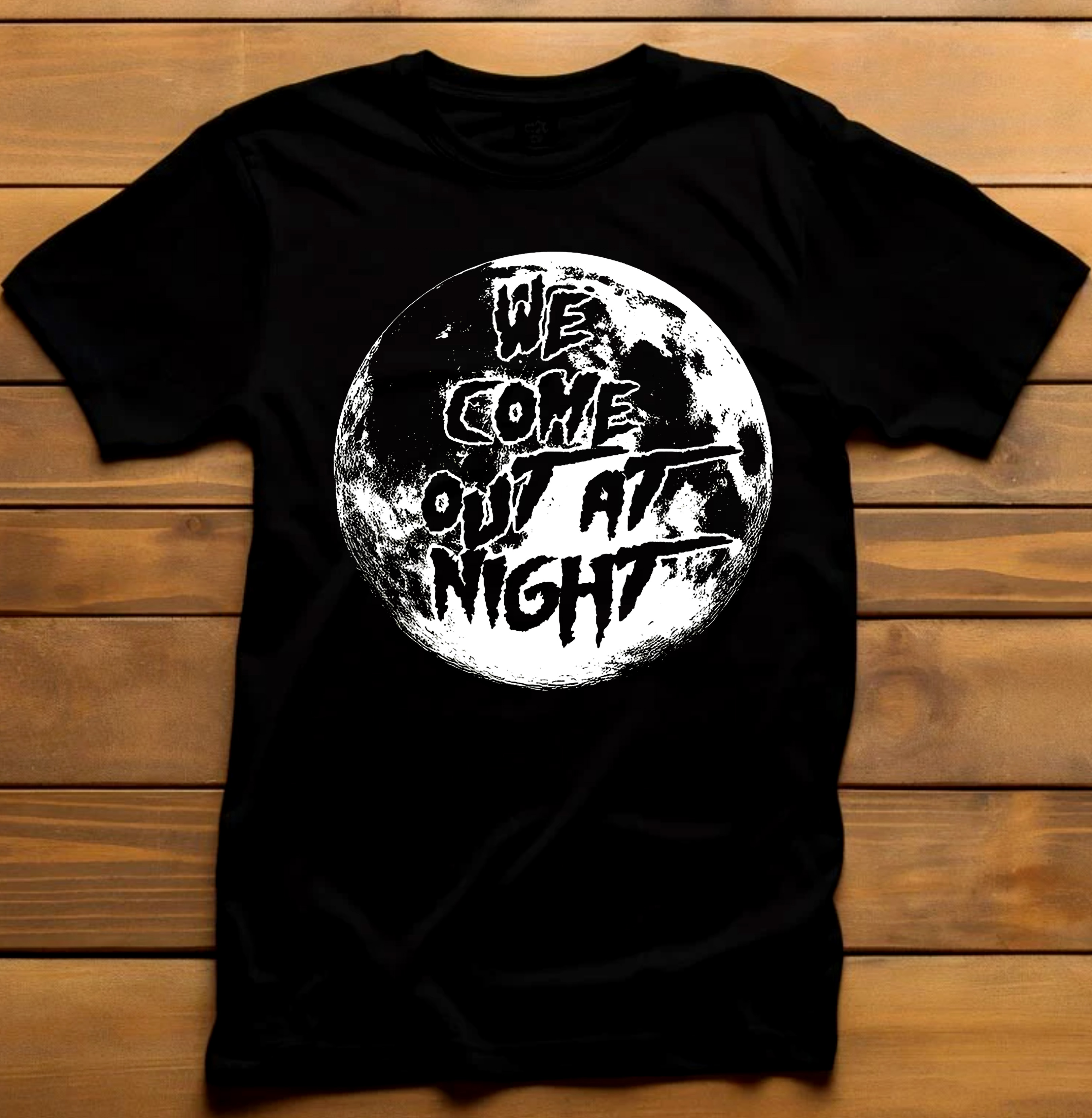 Graphic Moon WE COME OUT AT NIGHT T-shirt