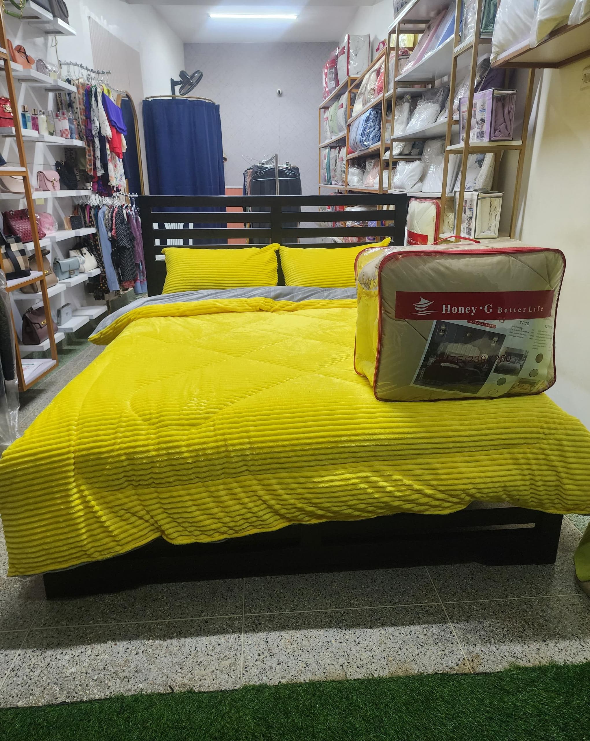 Honey-G Comforter Set