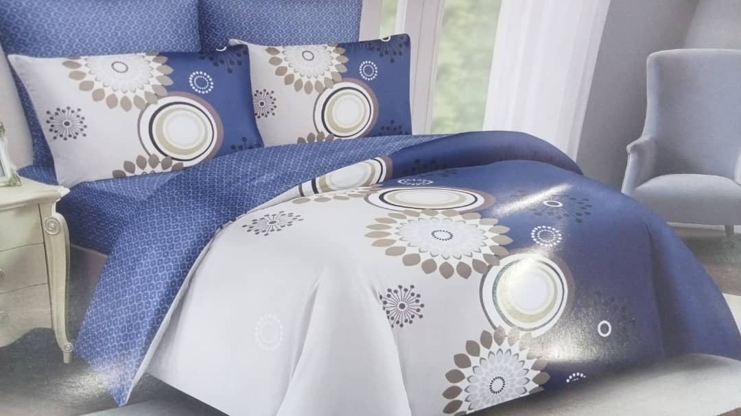 Modern Floral Bedding Set