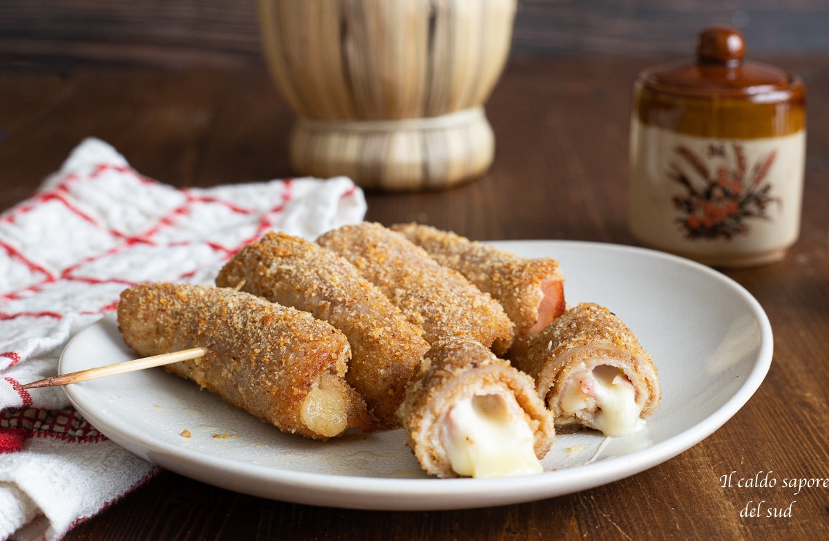 Breaded  Cheese Rolls