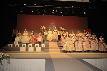 Se entregan editadas y  en impresion en papel, en archivo JPG o archivo NEFF..