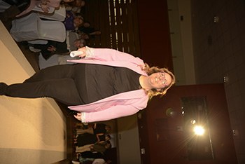 Se entregan editadas y en impresion en papel.