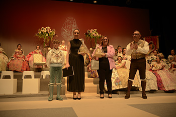 Se entregan editadas y en impresion en papel.