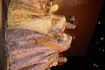 Se entregan editadas y  en impresion en papel.