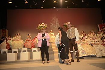 Se entregan editadas y  en impresion en papel.