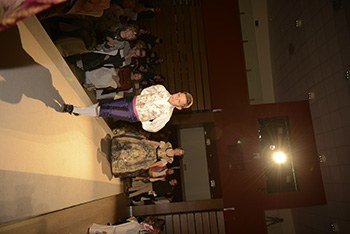 Se entregan editadas y  en impresion en papel.