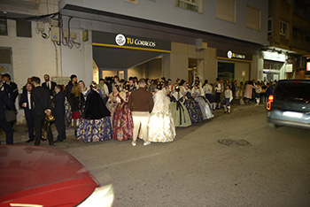 Se entregan editadas y  en impresion en papel tamaño 15x21