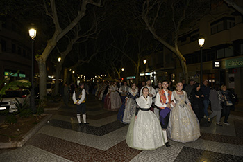 Se entregan editadas y  en impresion en papel tamaño 15x21