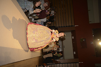 Se entregan editadas y  en impresion en papel.