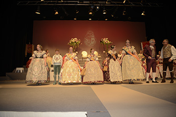 Se entregan editadas y en impresion en papel.