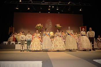 Vestido tradicional fallero