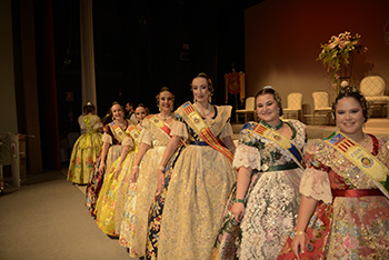 Se entrega en impresion en papel, en archivo JPG o archivo NEFF..