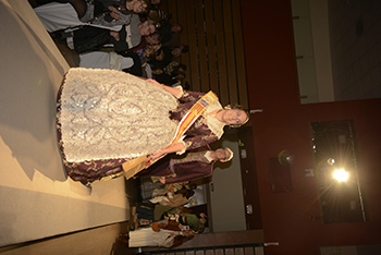 Se entregan editadas y  en impresion en papel.