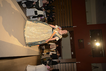 Se entregan editadas y  en impresion en papel.