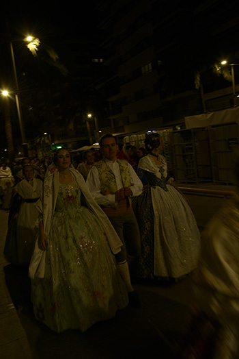 Se entregan editadas y  en impresion en papel tamaño 15x21