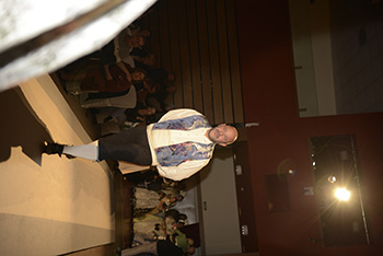 Se entregan editadas y  en impresion en papel.