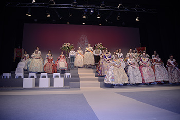 Se entregan editadas y  en impresion en papel, en archivo JPG o archivo NEFF..