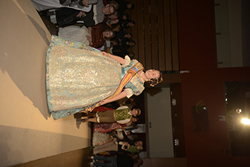 Se entregan editadas y  en impresion en papel.