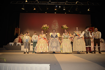 Se entregan editadas y  en impresion en papel.