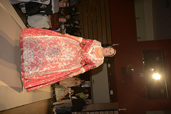 Se entregan editadas y en impresion en papel.