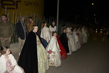 Se entregan editadas y  en impresion en papel tamaño 15x21