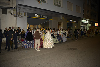 Se entregan editadas y en impresion en papel tamaño 15x21