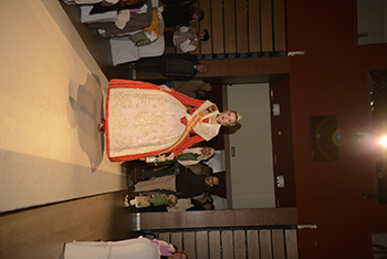 Se entregan editadas y  en impresion en papel.