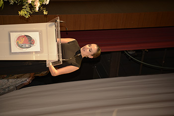 Se entregan editadas y en impresion en papel.