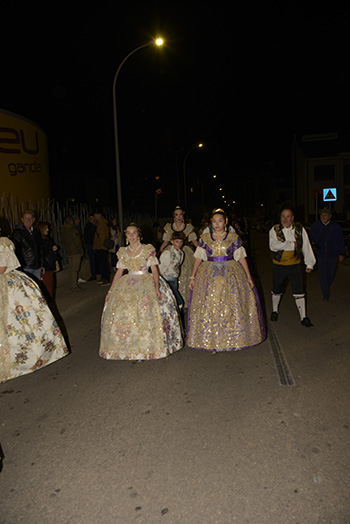 Se entregan editadas y  en impresion en papel tamaño 15x21