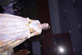 Se entregan editadas y en impresion en papel tamaño 15x21