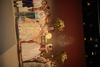 Se entregan editadas y  en impresion en papel.