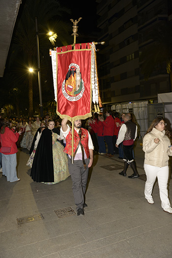 Se entregan editadas y en impresion en papel tamaño 15x21