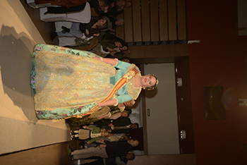 Se entregan editadas y  en impresion en papel.