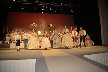 Se entregan editadas y  en impresion en papel.