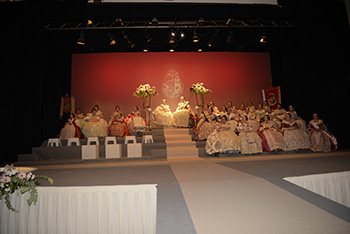 Se entregan editadas y  en impresion en papel.