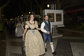 Se entregan editadas y  en impresion en papel tamaño 15x21