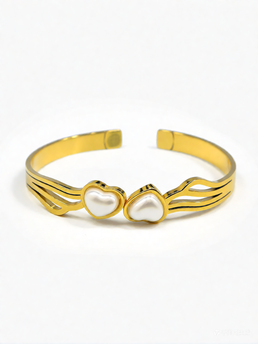 Gold Heart Bracelet