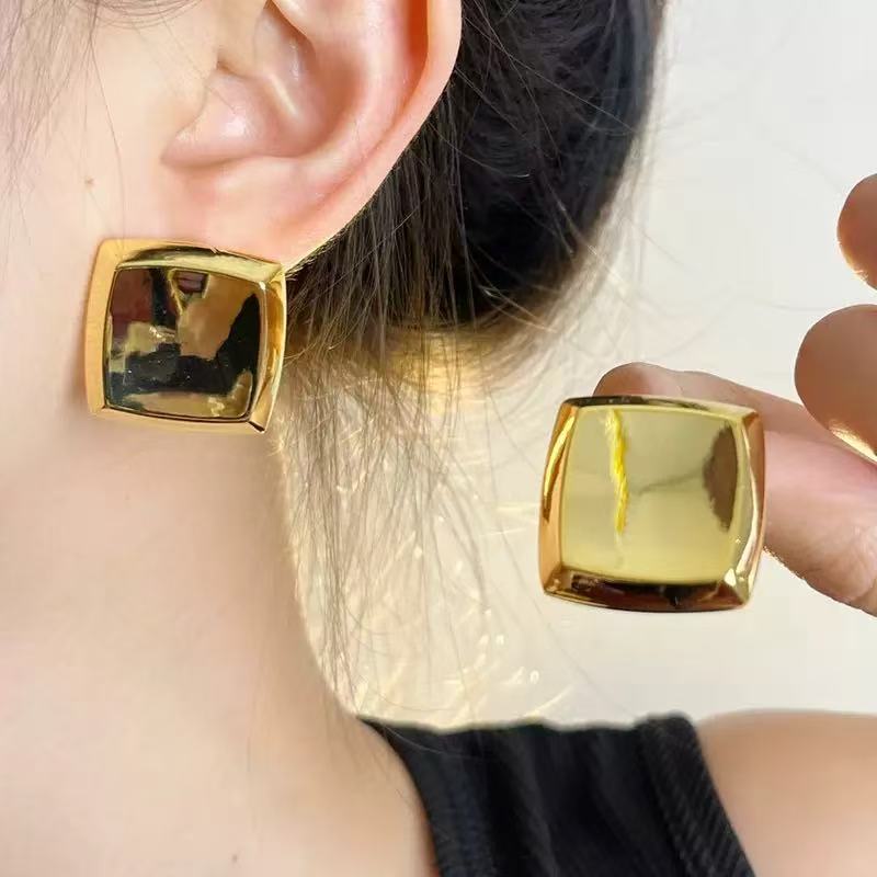 Gold square stud earrings