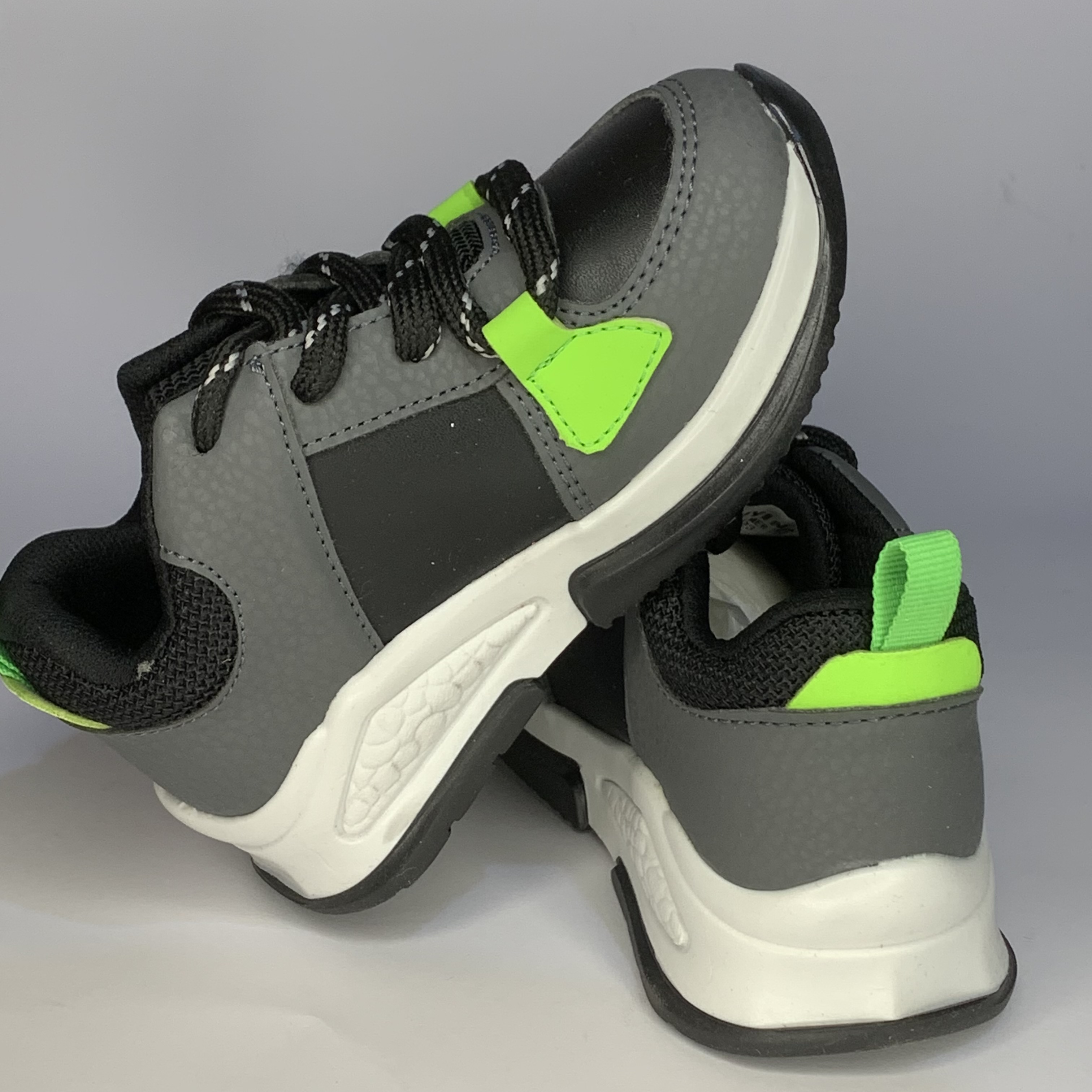 Tenis deportivos YUYIN