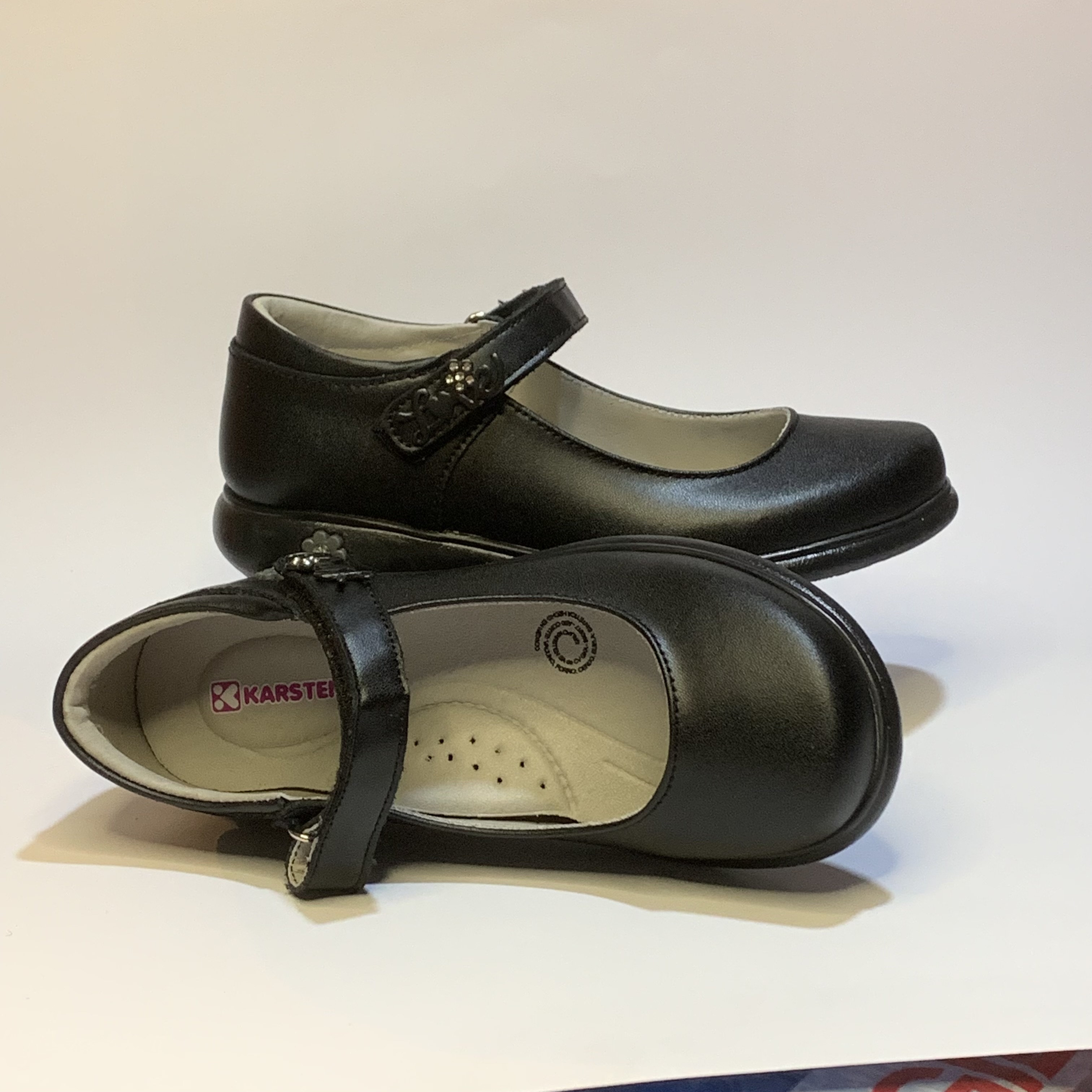 Zapato escolar para niña